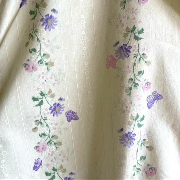 NORTHERN REFLECTIONS 3/4 Sleeve Shirt, Butterfly and flower pattern - Picture 4 of 5